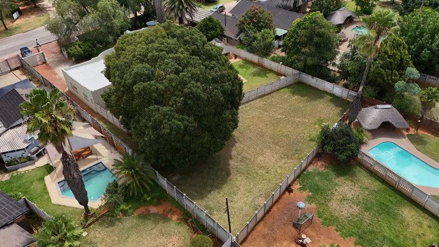 4 Bedroom Property for Sale in Flamwood North West